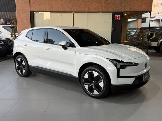 VOLVO EX30 69 KW ELÉTRICO CORE VOLVO EX30 69 KW ELÉTRICO CORE